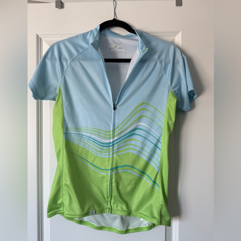 Cannondale women’s cycling shirt size medium
